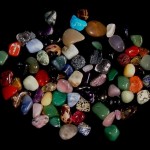 crystals-and-gemstones_w725_h530