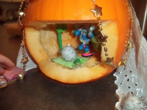 pumpkin-fairy-house