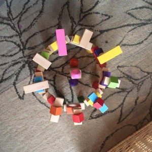 art play with blocks