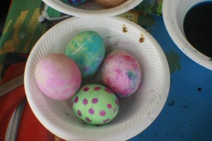 coloring Easter eggs