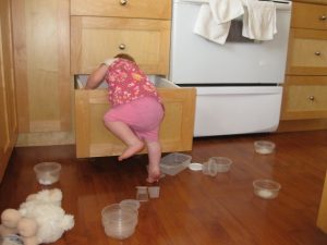 kitchen drawer play